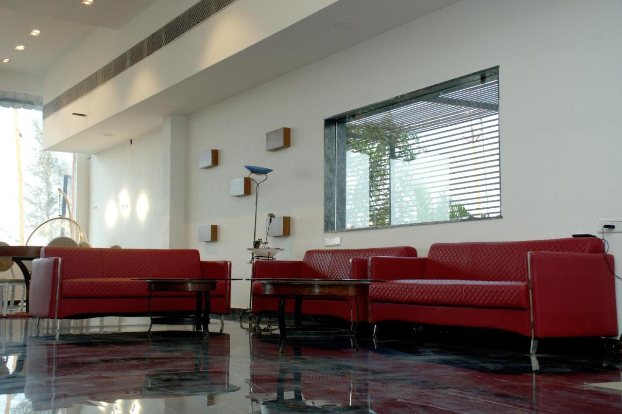 Santu Basil - An Eco Resort Bhavnagar Esterno foto